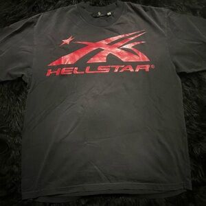 Hell Star Men's Black and Red Graphic T-Shirt